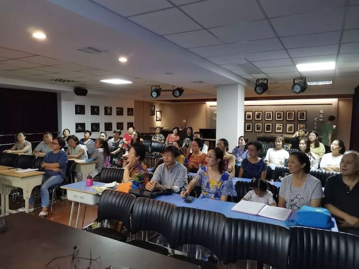 精彩回顾 | AG真人e联远程艺术教育联盟俄罗斯美女钢琴家古娃老师远程公开课